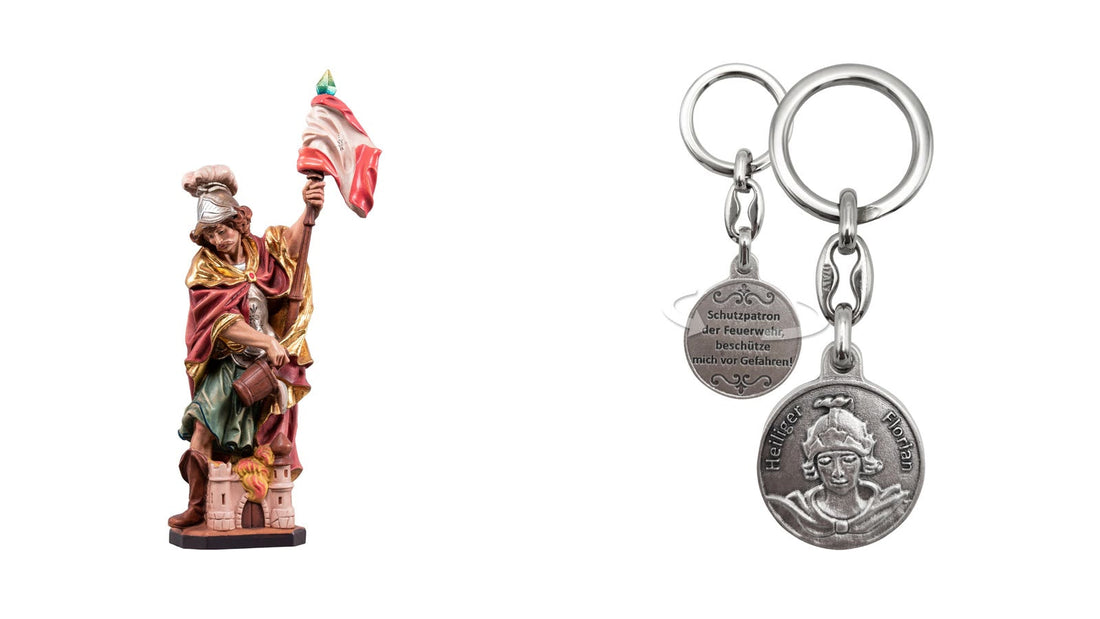 Statue en bois polychrome de saint Florian avec drapeau et seau d'eau et porte-clés saint Florian