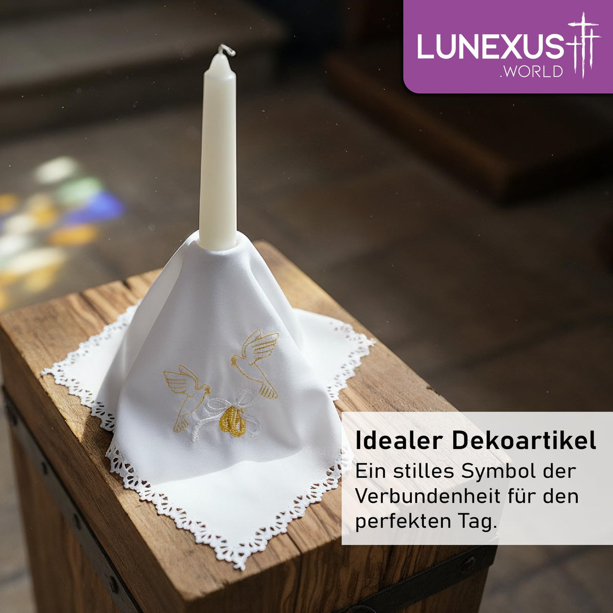 Weißes gesegnetes Hochzeitstuch 35 × 35 cm mit goldener Stickerei aus zwei Tauben und Eheringen – Bild 4