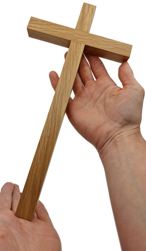 Wandkreuz aus massivem Lindenholz 30 cm – 2 cm stark, gesegnet