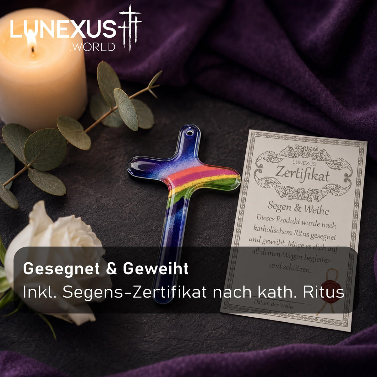 Kleines Glaskreuz 14×8,5 cm in Regenbogenfarben, gesegnet – Bild 3