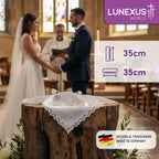 Weißes gesegnetes Hochzeitstuch 35 × 35 cm mit goldener Stickerei aus zwei Tauben und Eheringen – Bild 2