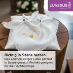 Weißes gesegnetes Hochzeitstuch 35 × 35 cm mit goldener Stickerei aus zwei Tauben und Eheringen – Bild 3