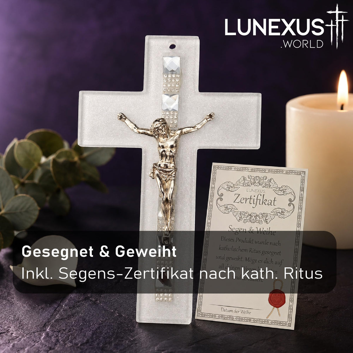 Glaskreuz 16 cm aus gefrostetem Glas mit silbernem Korpus und Strasssteinen, gesegnet – Bild 4