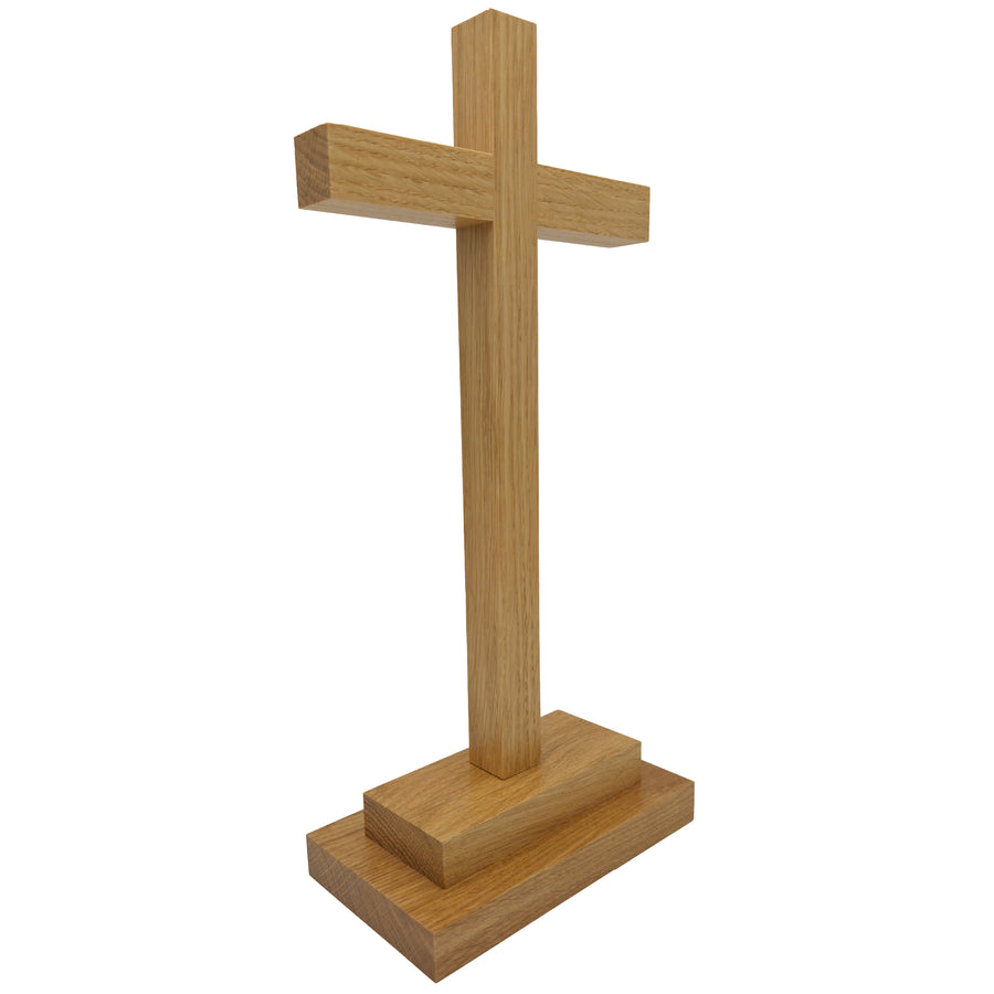 Croix à poser 28,5 cm en hêtre avec socle – vue principale