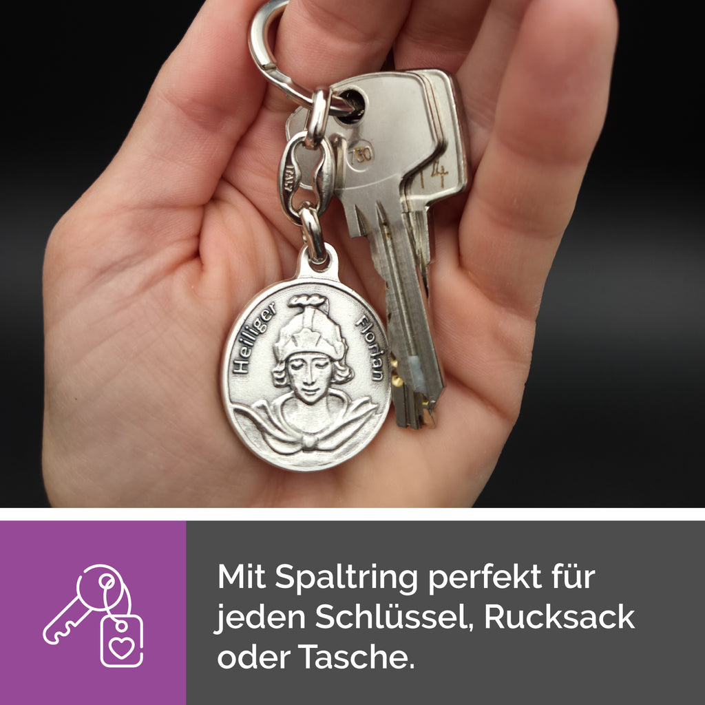 rückseite schlüsselanhänger mit gebet „schutzpatron der feuerwehr, beschütze mich vor gefahren“, devotionalie für einsatzkräfte