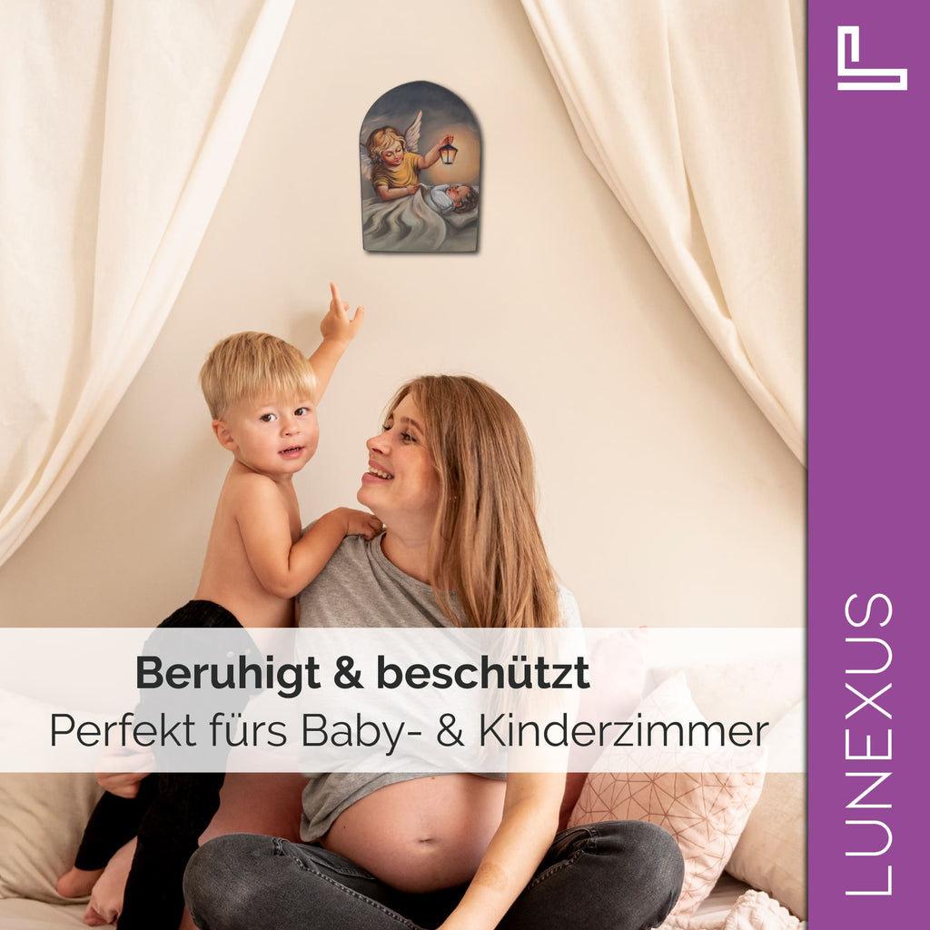 Schutzengelbild 13,5×8,5 cm – Engel mit Laterne über Kind - LUNEXUS