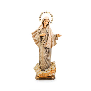 Friedensmadonna von Medjugorje – handgeschnitzte Marienfigur aus Holz, gefertigt in Südtirol