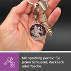 Handgefertigter Christophorus Schlüsselanhänger mit Emaille-Detail, gesegnet und in Frankreich gefertigt