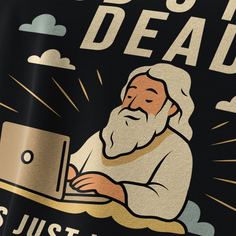 Close-up of the DTF print on the God’s Not Dead men’s T-shirt – sustainable production in Germany