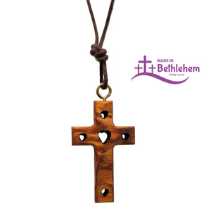 Halskette Olivenholz Kreuz mit Herz – Gesegnet, drei Knoten, Handarbeit Bethlehem