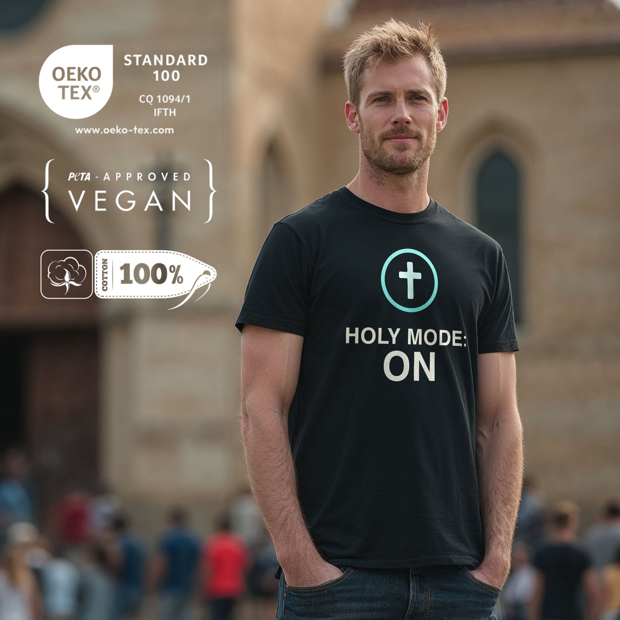 Mann trägt Holy Mode ON Shirt in Schwarz beim Kirchgang oder Freizeit – modernes Glaubensshirt für Herren