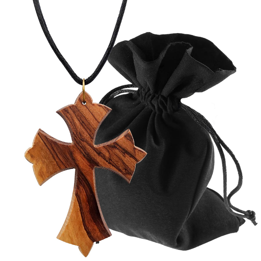 Collar de madera de olivo cruz 7 cm – hecho a mano en Belén – vista del producto