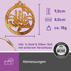 Maße des Olivenholzanhängers Flucht nach Ägypten aus Bethlehem 9x8 cm mit goldfarbenem und silberfarbenem Aufhängeband