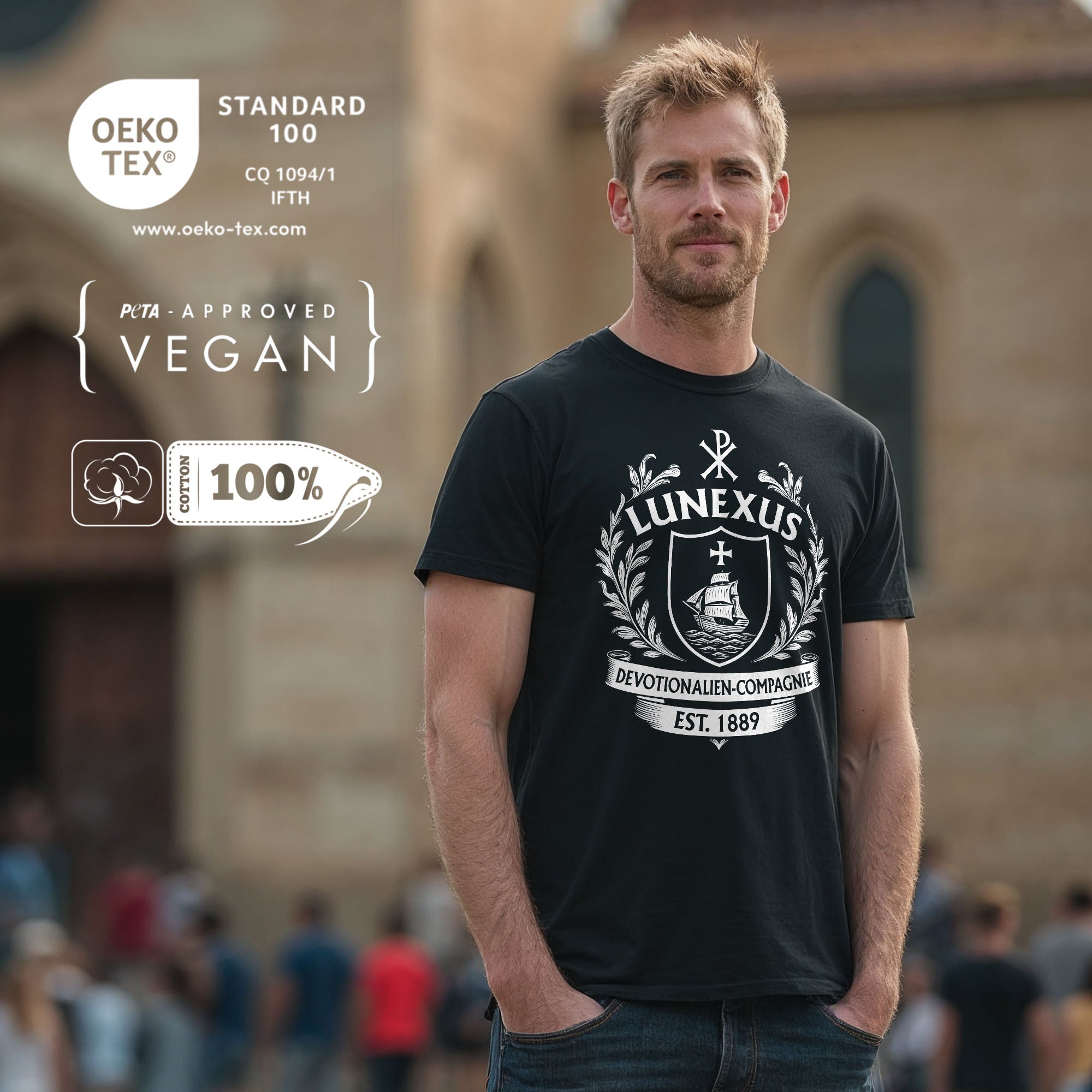 Mann trägt Lunexus Wappen Shirt in Schwarz – klassisches christliches T-Shirt mit historischem Motiv