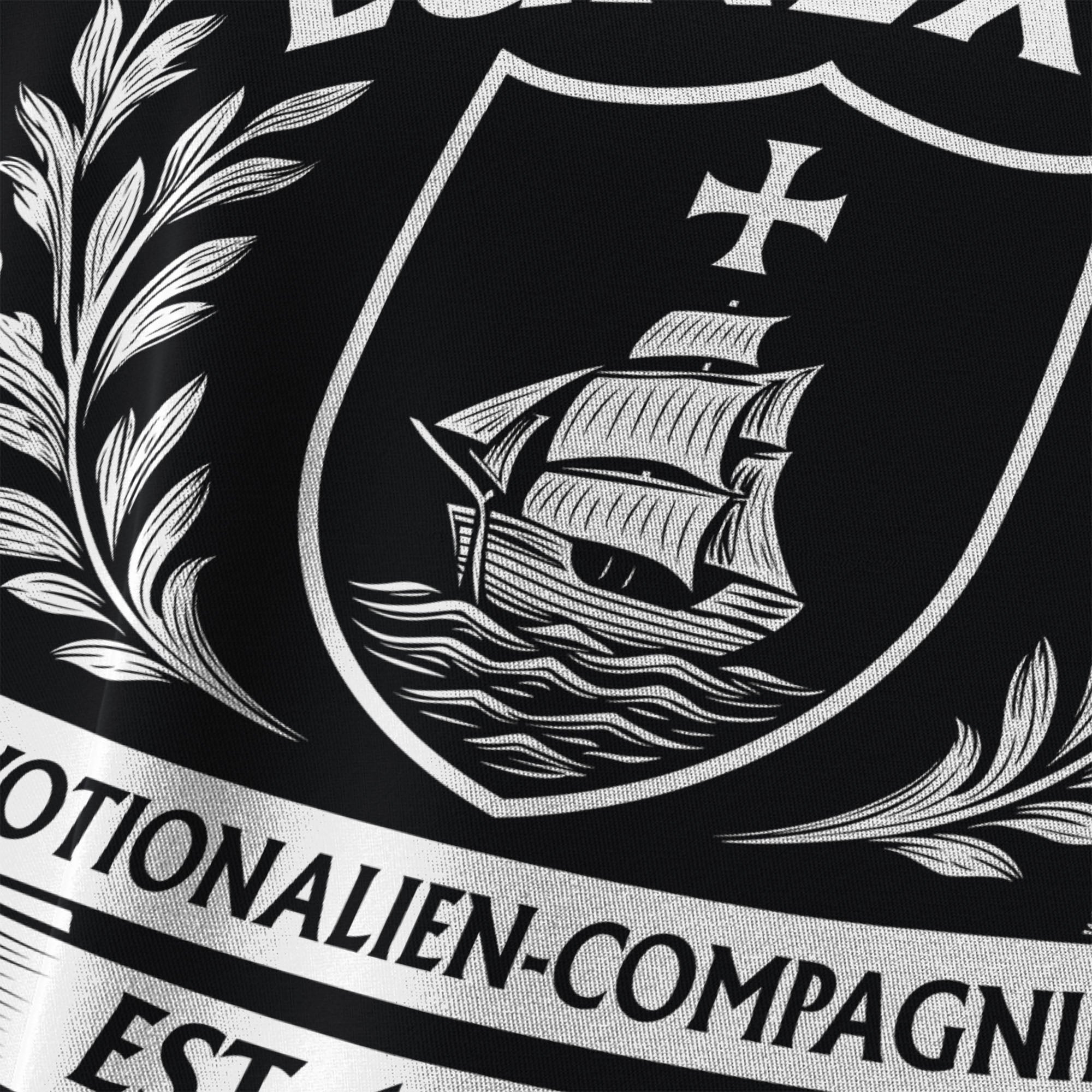 Detailaufnahme des DTF-Drucks beim Lunexus Wappen Herren T-Shirt – nachhaltige Fertigung in Deutschland